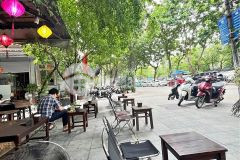 Bán đất tặng nhà cấp 4, dt 104m, mt 6,7m, 25 tỷ