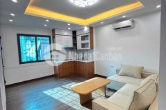 Bán căn hộ tập thể thịnh hào, tôn đức thắng, đống đa, lô góc, nhà đẹp full nội thất, sổ đỏ lớn