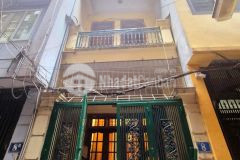 9.3 tỷ cho 50m2 phố đông quan trung tâm quận cầu giấy