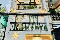 Quá đẹpnhà mới 4mx17m 4 lầu btct 3pn chỉ 8.xx tỏi hxh 4m phú nhuận