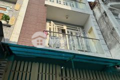 Bán gấp nhà hẻm 154 âu dương lân, p3 q8. dt 50m2. giá chỉ 6.8 tỷ.