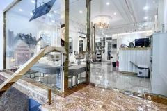 Mặt ngõ 3 ô tô tránh nhau 2 mặt thoáng. vỉ hè rộng. nhà lô góc ô tô chạy vòng quanh ngủ trong nhà