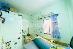 Bán nhà phạm văn hai sát phú nhuận 4.2m19m, 4 phòng ngủ 3 tầng.