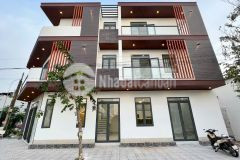 Chủ gửi nhà mới 1 trệt 2 lầu góc 2 mặt tiền đối diện khu biệt thự đường b9 kdc phú an, cái răng