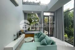 Cho thuê nhà sân vườn đẹp trệt 1 lầu sân thượng full nội thất kdc hưng phú