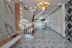 Bán nhà chính chủ 1 trệt 1 lầu dt 80m2 gần kcn chỉ 850 triệu shr