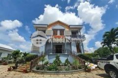 Bán biệt thự 854mv phường tân hòa vĩnh long cách ql80 khoảng 120m