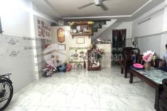 Cạnh hẽm ô tô, khu v.i.p tên lửa, ngay aeon bình tân, 72m2, 2 tầng, ngang 5m, hơn 4 tỷ