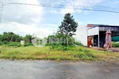 Nền 80m2 có hẻm hông 4m, đường a3 kdc tân phú lộ rộng 28m