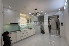 Bán nhà phố hoàng mai gần đường tam trinh, mặt ngõ ôtô thông, kinh doanh, 5 tầng thang máy.