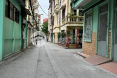 Hoàng quốc việt kinh doanh gần phố ngõ thông an ninh tốt ở sướng