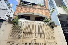 Tân bình phường 1, lê văn sỹ 45m2, 4 lầu đúc, xe hơi đỗ cửa, nhỉnh nhẹ 8 tỷ.