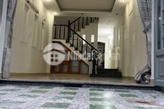 Nhà đẹp ở ngay lê văn quới hẻm xe hơi giáp tân phú chỉ 4 tỷ 97