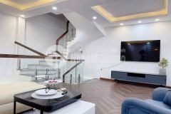 Cho thuê nhà mới full đồ ô tô kim ngưu, hai bà trưng 50m x 5t, mt 5m giá 20 triệu