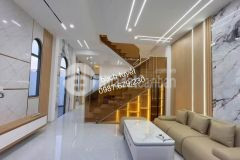 Bán nhà chính chủ, dt 75m², shr, 1 trệt 1 lầu, chỉ 925 triệu,gần trung tâm thành phố