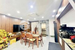 Bán nhà phố chùa bộc, đống đa 38m2 nặt tiền 4.4m xây 6 tầng thang máy giá 11.7 tỷ