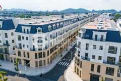 Bán nhà phố 5 tầng đối diện vinhomes, sổ sẵn, nhận nhà ngay chỉ với 1, 7 tỷ