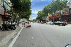 Mặt phố nguyễn văn lộc 2 mặt tiền view công viên giá bán thấp hơn giá trị