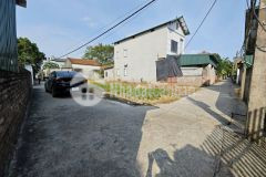 Lô góc siêu đẹp 69m, đường thông, ô tô đỗ cửa giá hơn tỷ 0835459289