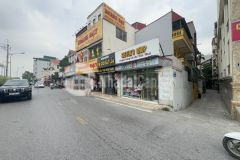 Bán nhà ngọc thuỵ,long biên 3 tầng,83m,mt5.3m gần phố nhỉnh 11 tỷ