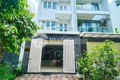 Hot nhà phố 3 lầu sân thượng mặt tiền đường số phạm hữu lầu,q7