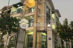 Cần bán gấp biệt thự 17968 đặng thùy trâm, p. 13, q. bình thạnh