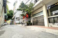 Phân lô phùng chí kiên nhà dân xây đẹp 60m2 6 tầng ô tô đỗ cửa