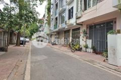 Bán nhà tư đình,long biên 3 tầng,198m,mt5.6m oto tránh nhỉnh 37 tỷ