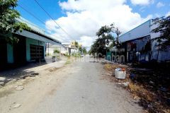 Cặp nền vị trí đẹp đường số 6 hướng đông bắc kdc đông phú giá 2 tỷ 350 triệu cặp.