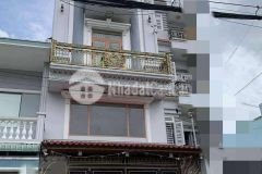 Bán nhà đường 6m thông 74m2,,,5tang nguyễn ảnh thủ q12, gần đại học gtvt,,7 tỷ nhỉnh 0932030061