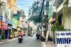Phú nhuận,giáp q1,nhà đẹp 4 tầng,62m2, gần mt,gần nguyễn trọng tuyển,tn 320trnăm, 9.85 tỷ