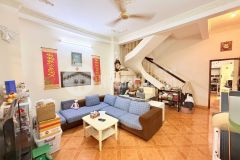 Chủ nhiệt bán giảm 500tr còn nhỉnh 10 tỷ xíu 100m2, 3 tấm, ngang khủng, vuông vực.