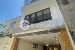 Bán nhà đẹp mới xây lạc long quân tây hồ cạnh quận uỷ 40m 6 tầng thang máy 10 tỷ