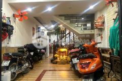 Phú nhuận, nhà đẹp 5 tầng ở ngay, gần mt hoàng văn thụ, 176m2 dtsd, ởcho thuê, 8.x tỷ