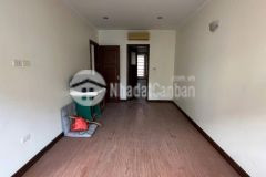 Bán nhà phố hào nam, đống đa, 62m2, 5 tầng, mặt tiền 5.8m, ô chờ thang máy, vừa ở vừa cho thuê