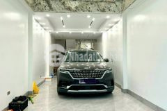 Ai nhanh hơn. bán nhà hồng tiến long biên, 7 tầng, phân lô, ga ra, kinh doanh, giá mềm