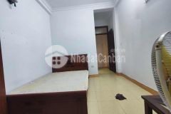 Cho thuê nhà riêng phố giang văn minh, ba đình, 4 tầng ở luôn, sẵn nội thất