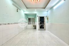 Sát hẻm ôtô thông, nhà 2 tầng 4 x 11 vuông vức, p11 bình thạnh, nhỉnh 5 tỷ