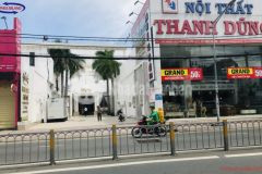 Bán đất mặt phố võ chí công, 2 thoáng, vỉa hè 10m, 110m2, mt 10m, 64 tỷ lh 0987104878