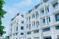 Bán nhà gần chợ an sương, quận 12 đường 18m, shr, hỗ trợ vay