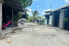 Cần bán căn nhà nát 80m2 ở xuân thới đông hóc môn giá 780 triệu.