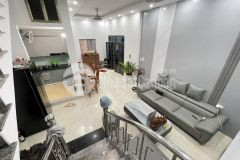 Cần tiền bán gấp nhà bồ đề, long biên 3t, 48m2, giá 8 tỷ