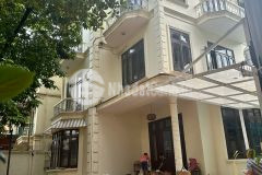 Cho thuê biệt thự tô ngọc vân, tây hồ 450m x 4t giá 115 triệu, ở và kinh doanh đa dạng