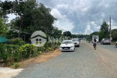 Đất mặt tiền đường 32m ngay chợ trường ubnd quang minh