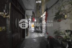 Nhà dân xây ngõ thông gần phố tt cầu giấy nở hậu 8.65 tỷ