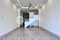 Cho thuê nhà trệt 1 lầu mới đẹp full máy lạnh kdc hưng phú