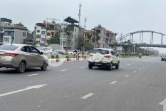 Nhỉnh 5 tỷ nhà phố ngọc lâm 34m x 4t, mt 5.2m, sát phố, ngõ rộng, thoáng trước sau.