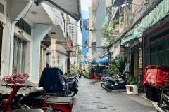 Quận 3, 4 tầng, 36m2, hẻm thông,gần hxh, ngay coop trường salê văn sỹ, ởcho thuê, 5.8 tỷ