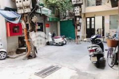 Cần về ở với con cháu tiện chăm sóc bán nhà khu vực cát linh đống đa