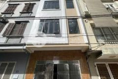 Cho thuê nhà ngõ 32 mạc thái tổ, cầu giấy 40m x 4t giá 30tr thang máy ô tô kd